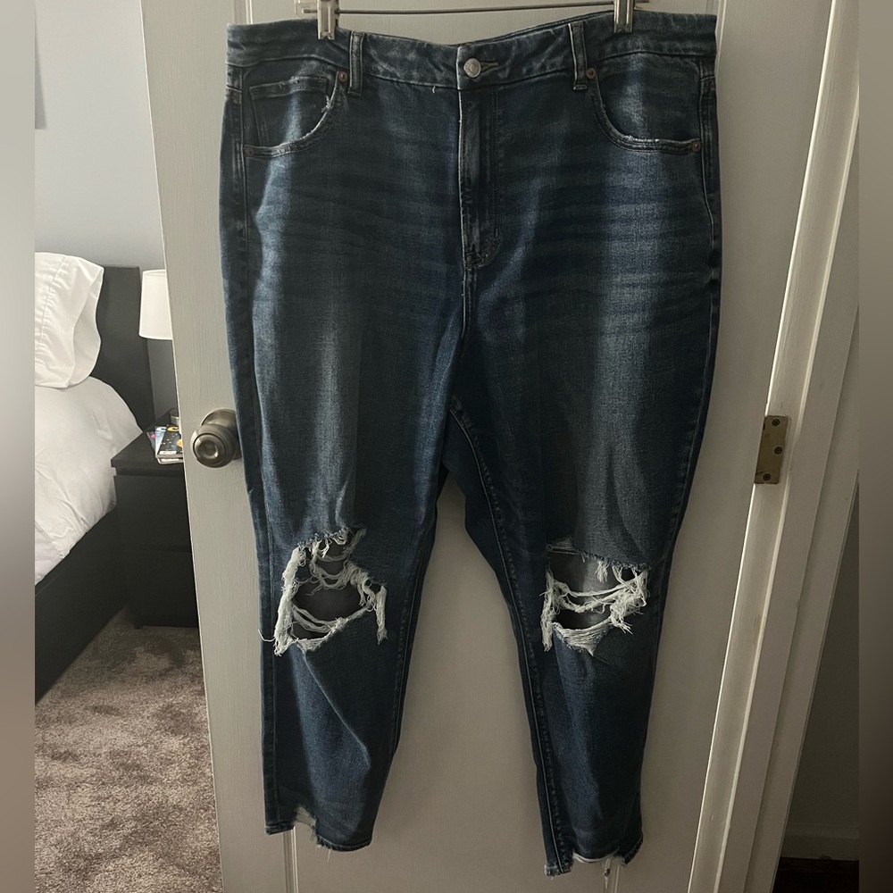 AE Curvy Mom Jeans (older style)